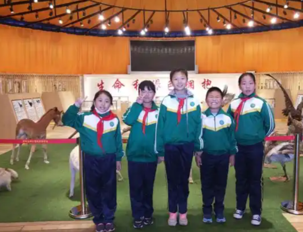 科技馆为校园注入了新的生机也为学生带来了新的机遇